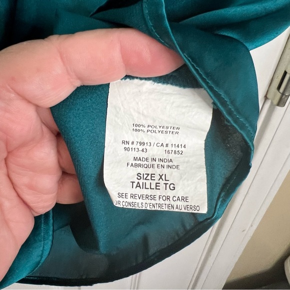 Maternity Blouse Emerald Green Size XL Motherhood - Picture 3 of 7